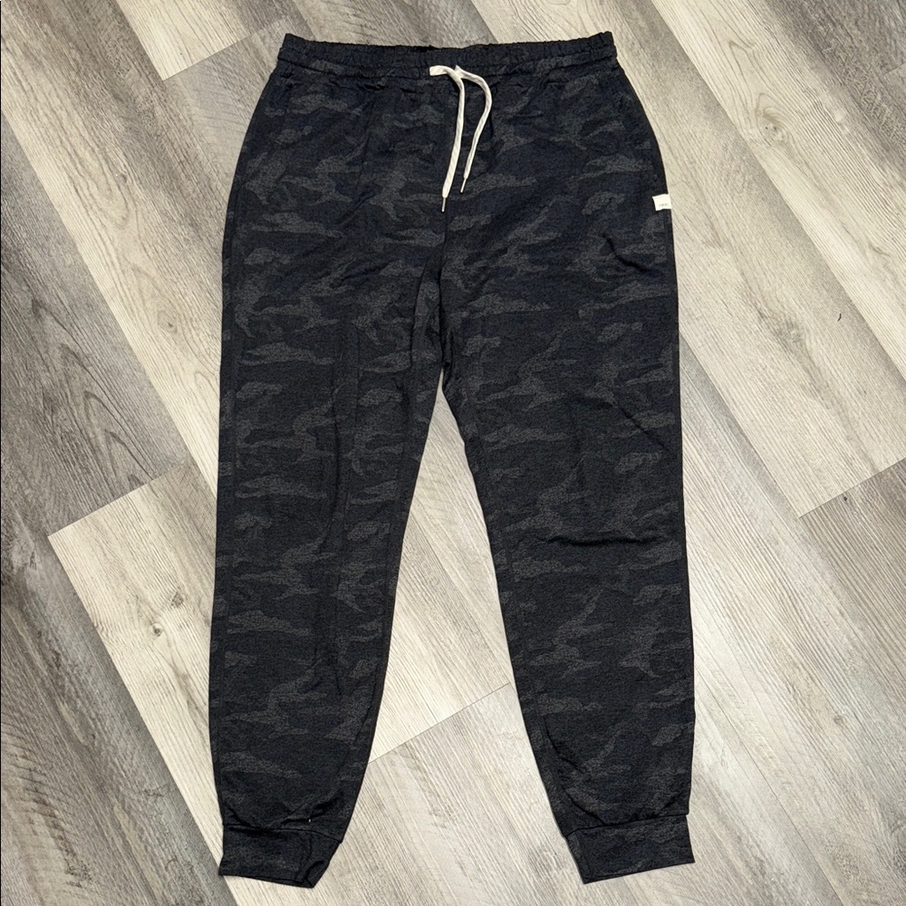 Vuori Camouflage Camo Jogger Pants bottoms joggers sweatpants yoga